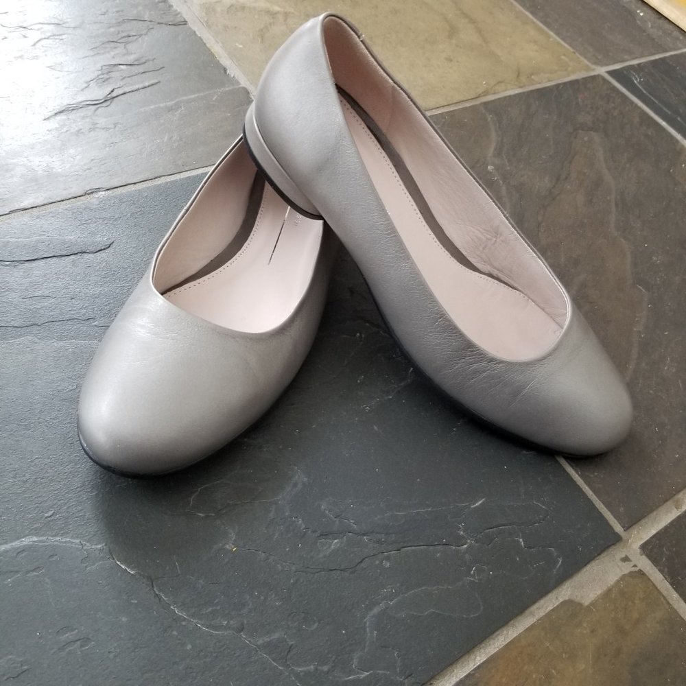 Ecco flats